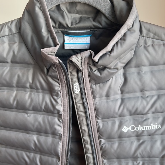 Grey Columbia Vest nwot - Picture 2 of 3
